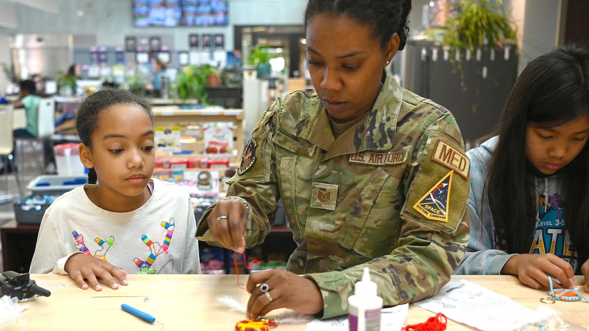 service member and child coloring