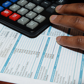 A budgeting form and calculator