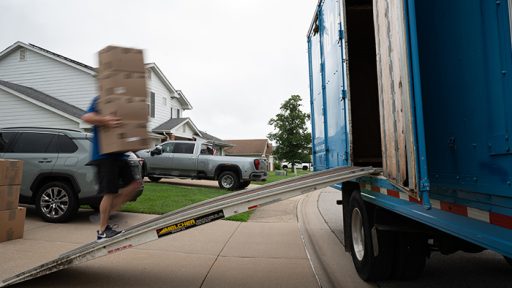 Unloading moving truck