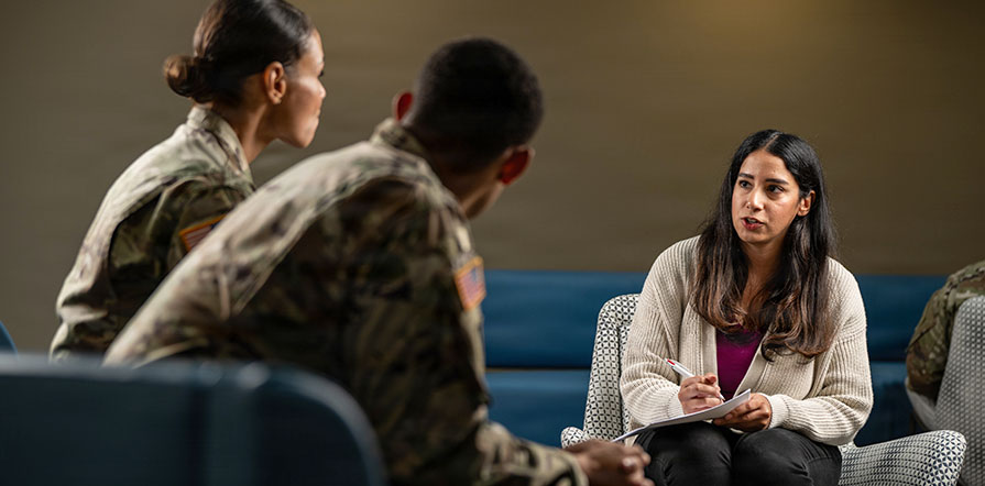 service member speaking with financial counselor